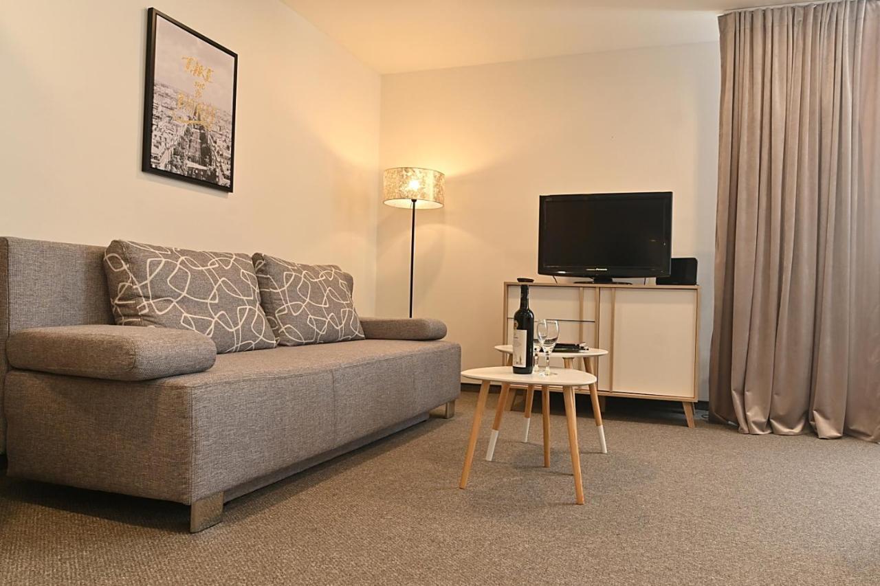 Apartman 5Five Presov Exterior photo