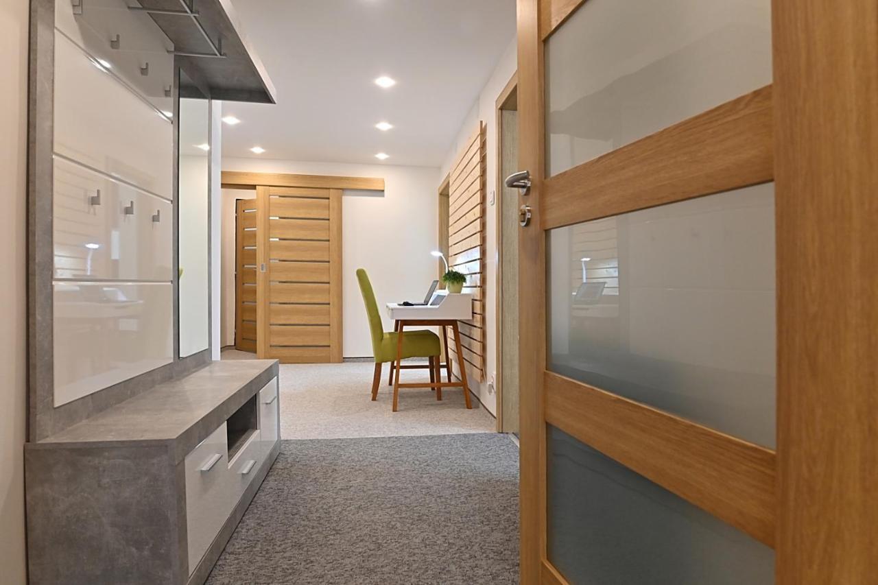 Apartman 5Five Presov Exterior photo